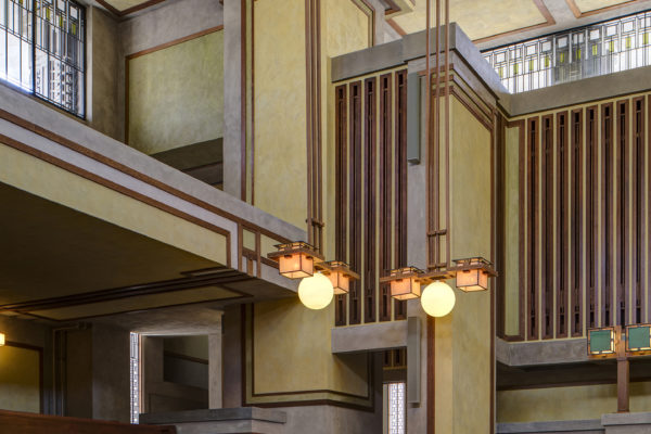 Corner_Detail_with_Windows